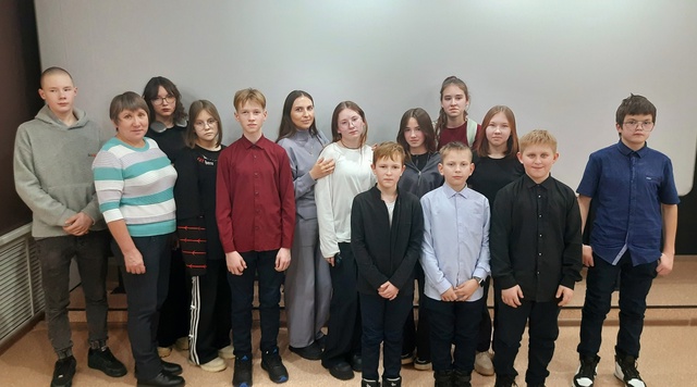 Просмотр фильма в честь 80-летие Великой Победы.